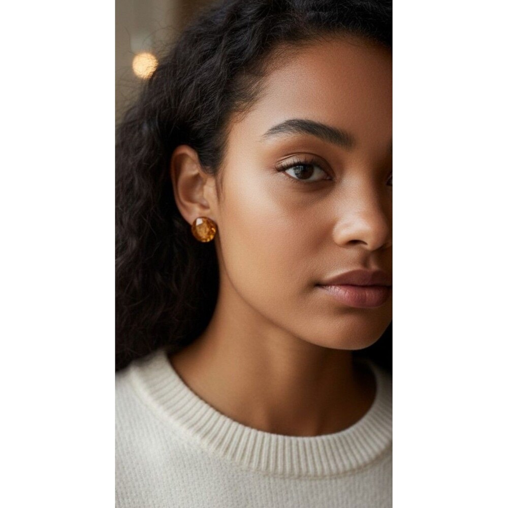Vintage Amber Tone Faceted Stud Earrings Minimalist Retro Honey Gold